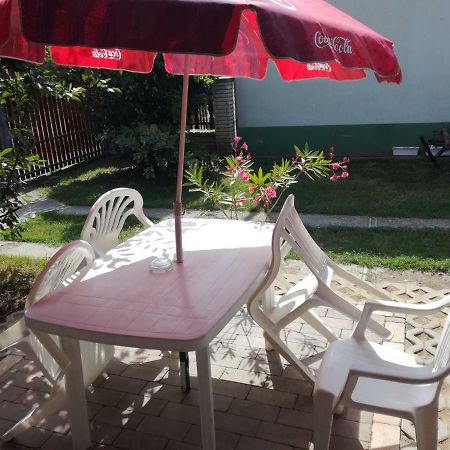 Plajbi Apartment Hajdúszoboszló Eksteriør billede