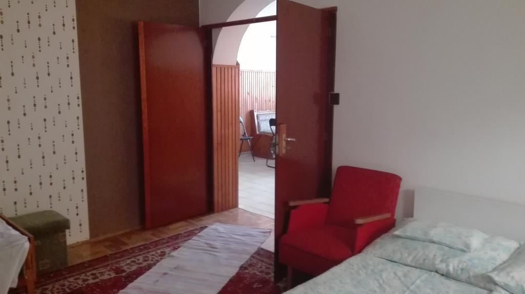 Plajbi Apartment Hajdúszoboszló Eksteriør billede
