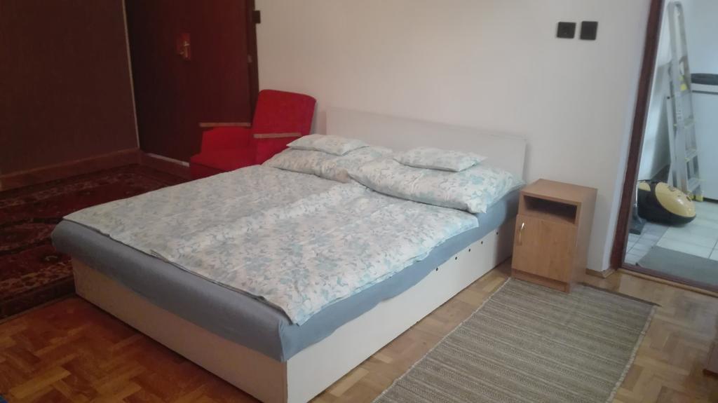 Plajbi Apartment Hajdúszoboszló Eksteriør billede