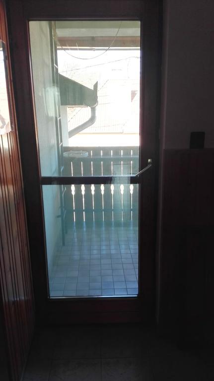 Plajbi Apartment Hajdúszoboszló Eksteriør billede