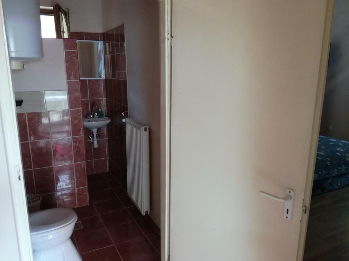 Plajbi Apartment Hajdúszoboszló Eksteriør billede